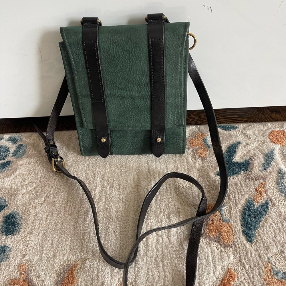Genuine Leather Handmade dark green color women small purse bag